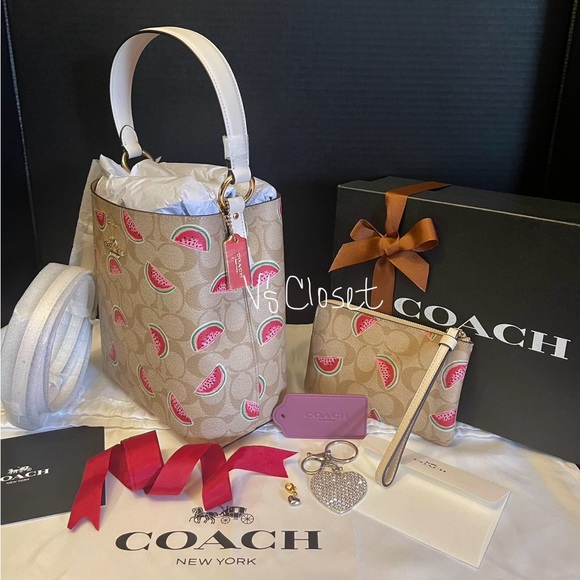 ❤️SOLD❤️❤️❤️Coach Town Bucket Bag Set - Picture 4 of 13